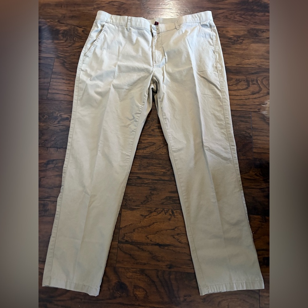 English Laundry Men's Khaki Slim Chinos - Light Tan